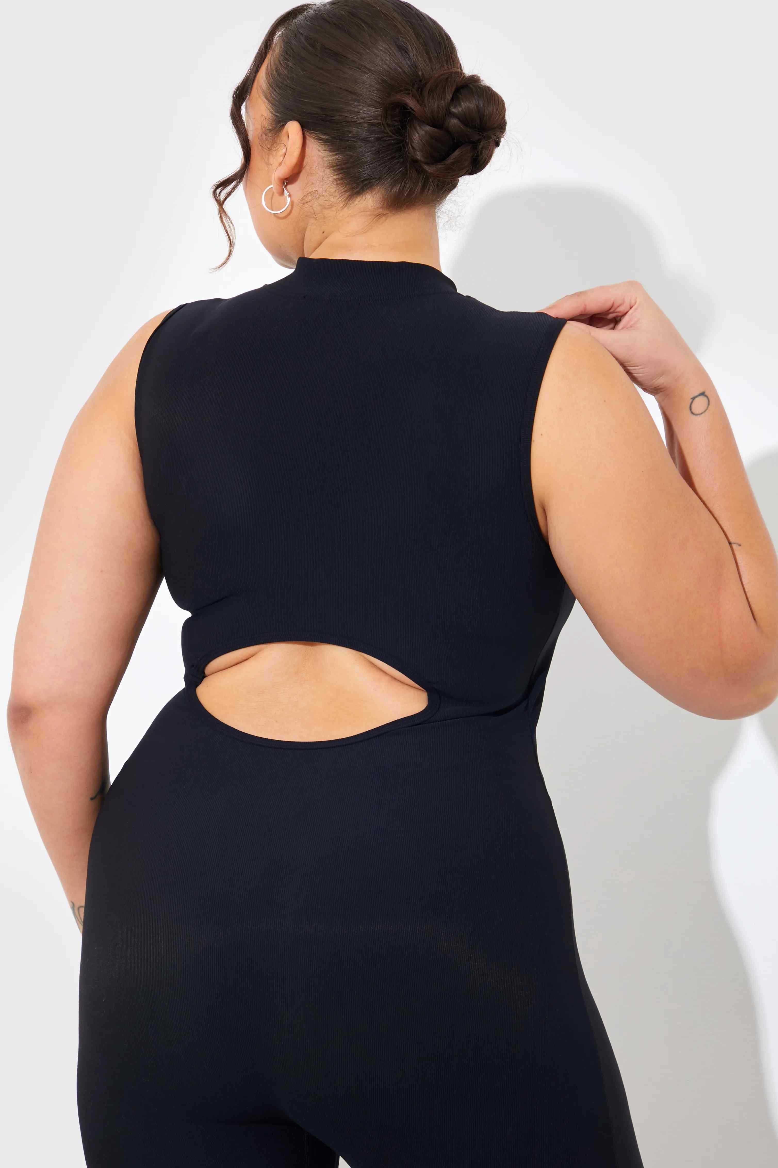 Built-In Bra Zip Front Sculpt and Control Unitard - Image 11