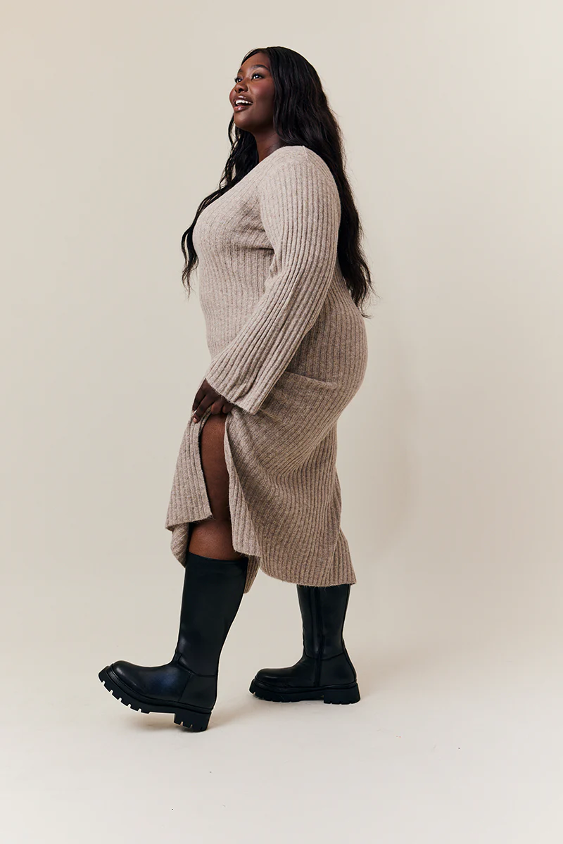 Jess Chunky Heeled High Leg Boot - Image 5