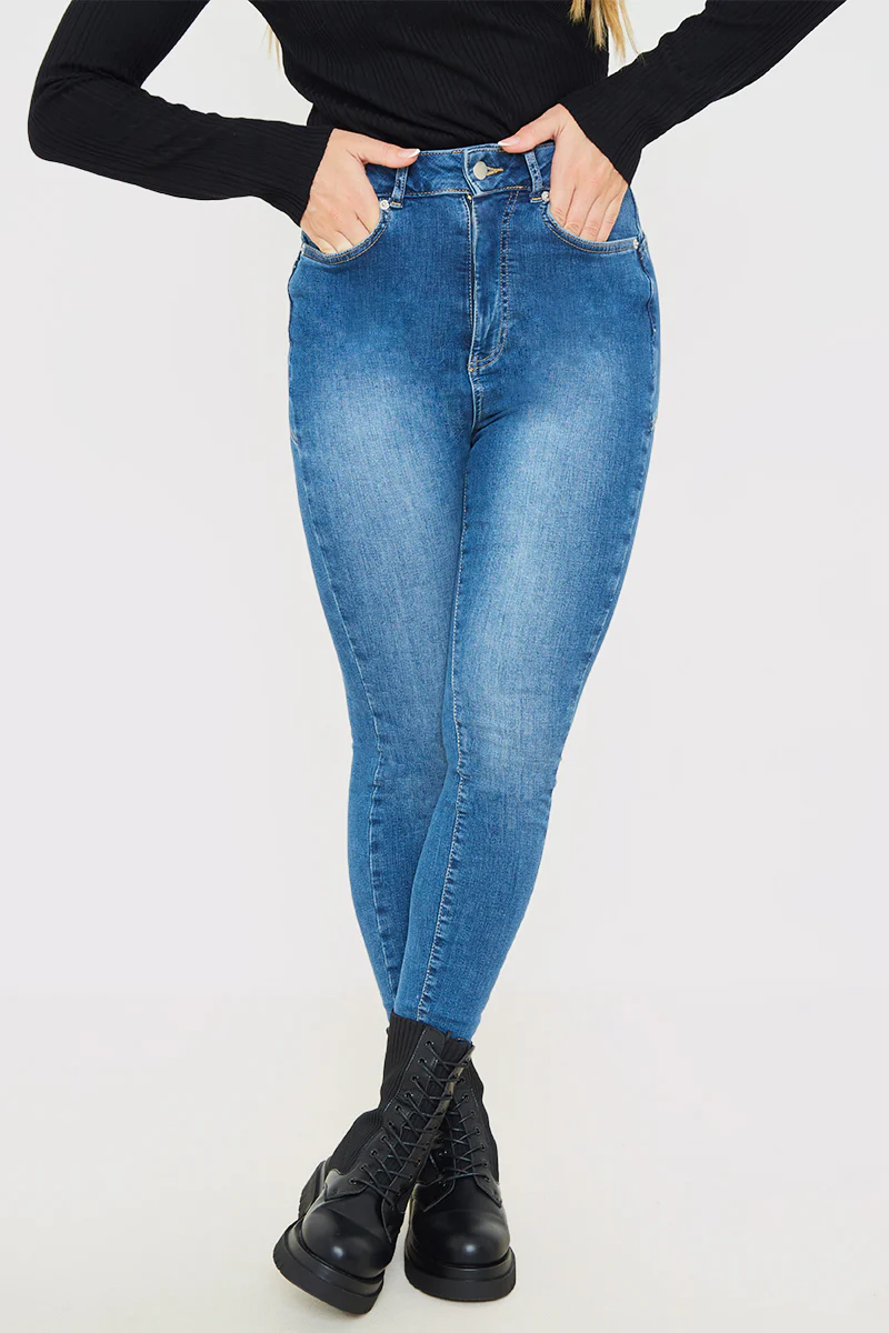 Lift and Sculpt Skinny Jean - Image 8