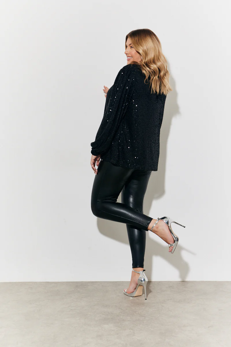 Perfect Sculpting High Waisted Leather Look Leggings - Image 10