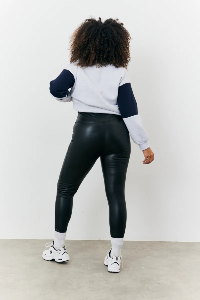 Perfect Sculpting High Waisted Leather Look Leggings - Image 24
