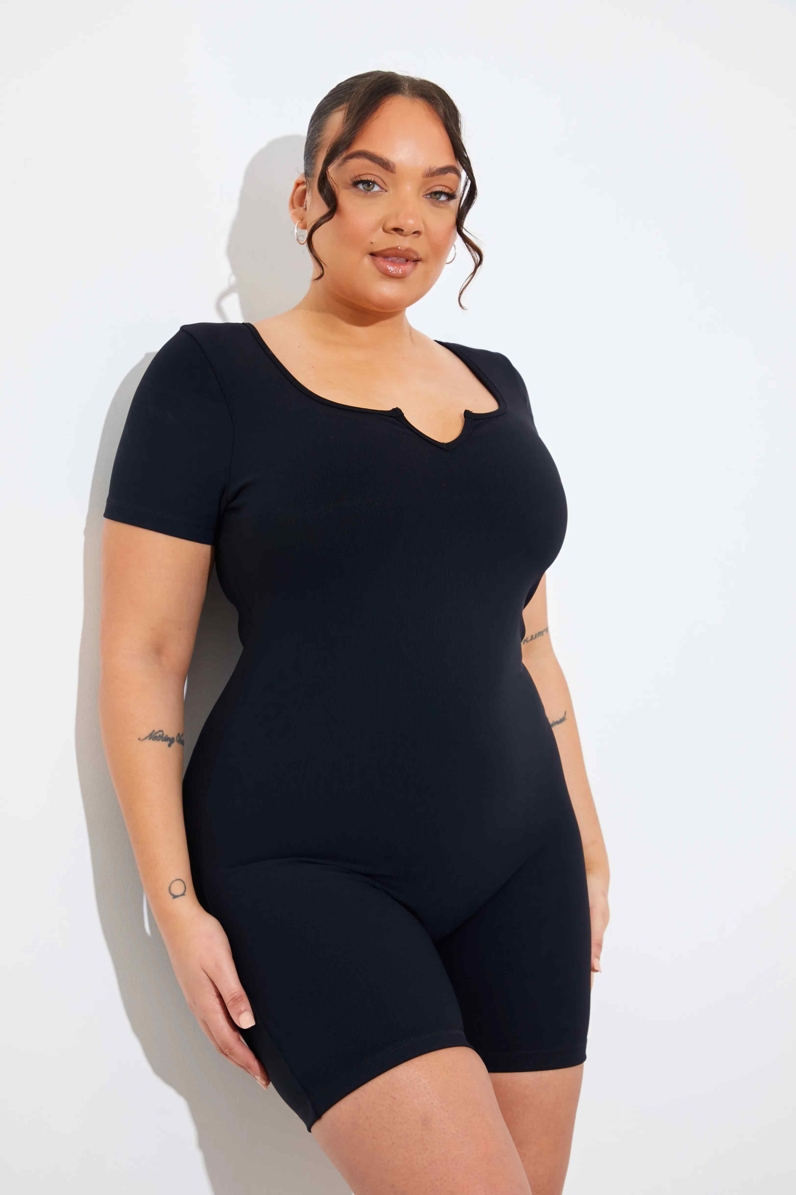 Built-In Bra Notched Neck Short Sleeve Sculpt and Control Short Unitard - Image 7